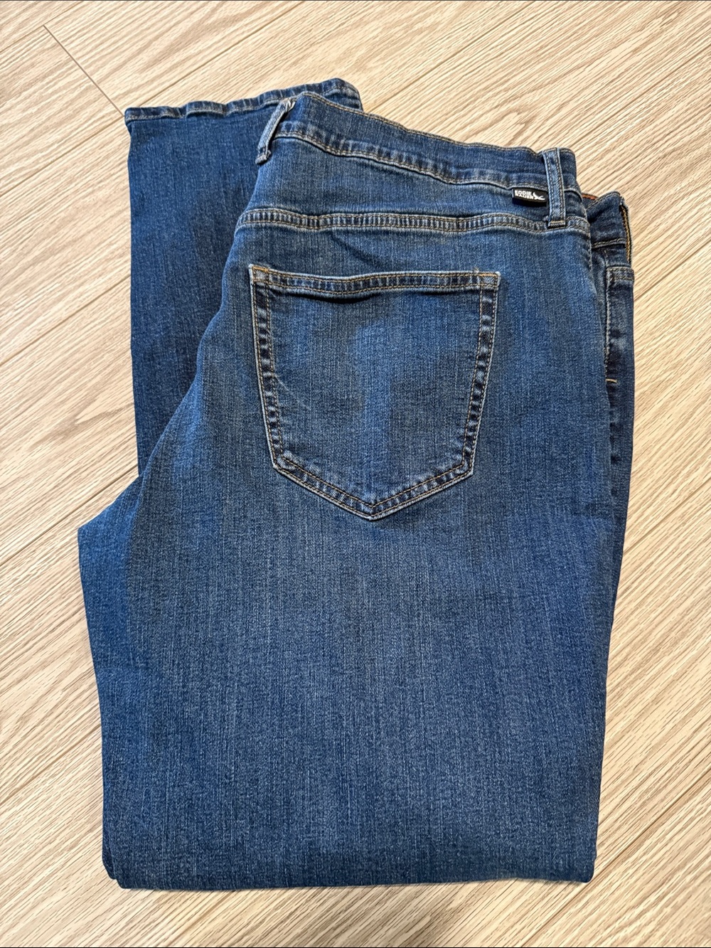Eddie Bauer Boyfriend Mid Rise Jeans